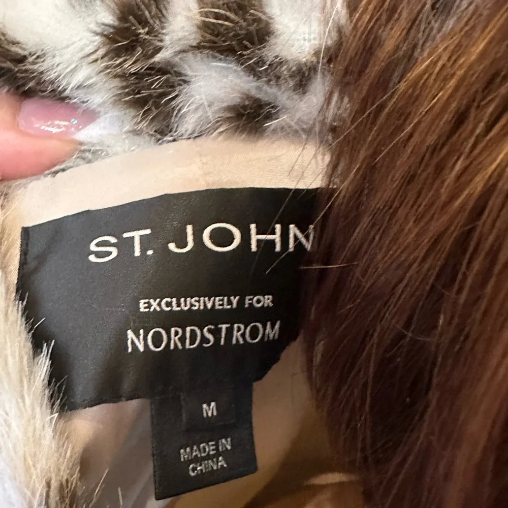 St. John Faux Fur Animal Print Coat - Picture 4 of 9